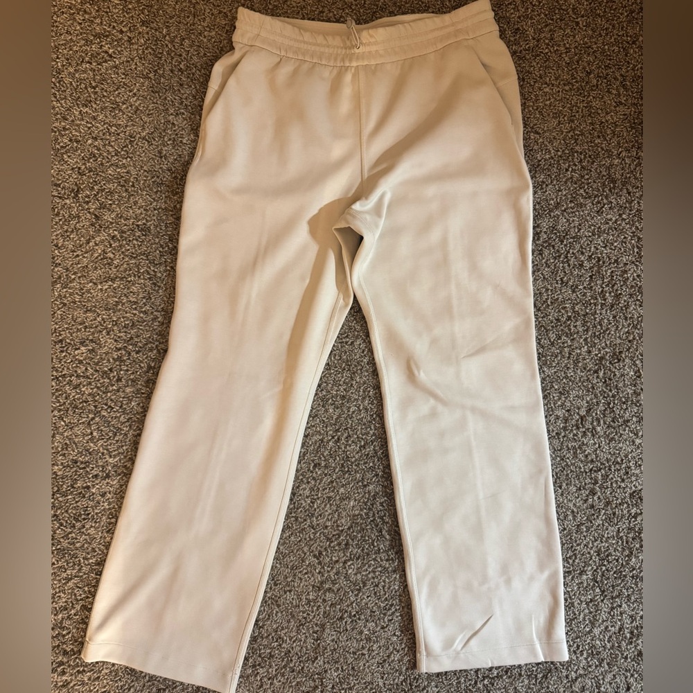 Lululemon Softstreme High-Rise Pant Regular - Bone